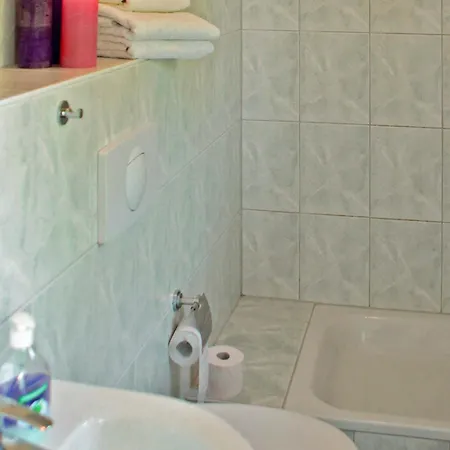 Ferienhaus Verchen بيت للعطل *